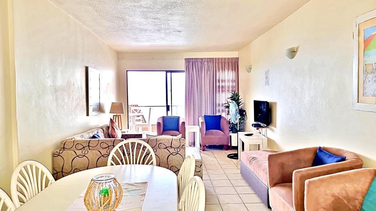 Hyde Park Apartment Durban Bagian luar foto